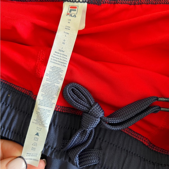 NWT Men’s Fila Tennis Shorts Navy, Size M (Red White & Blue) - Picture 3 of 3